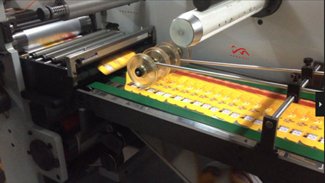 IML LABEL SHEETING MACHINE